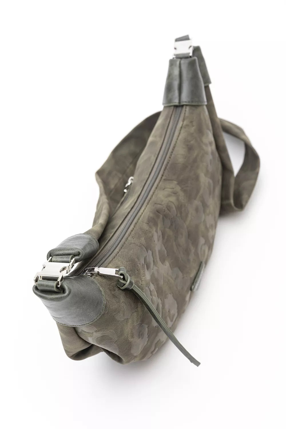 Χιαστί τσάντα croissant με print ΛΑΔΙ/DARK OLIVE