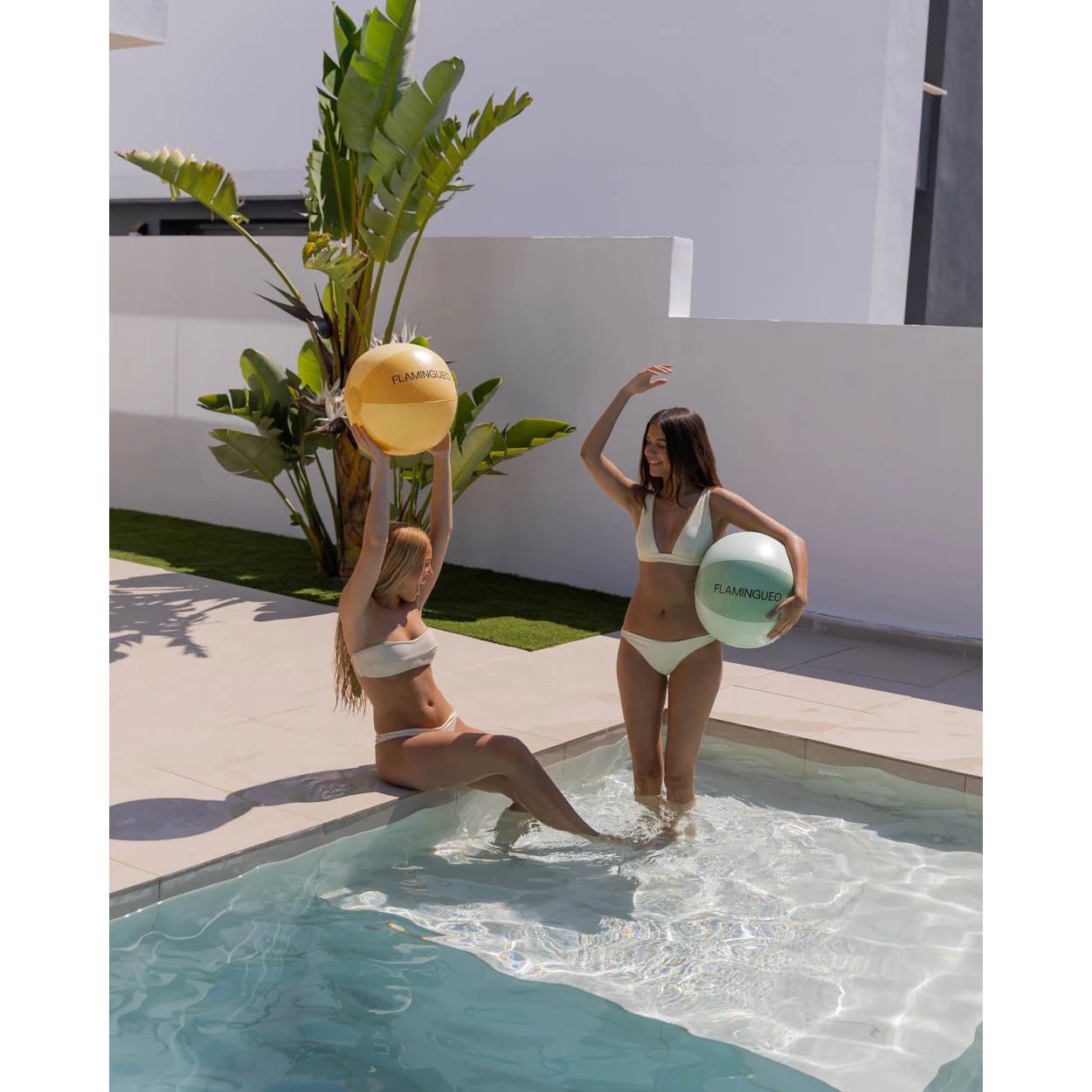 Inflatable yellow beach ball 35cm diameter, Riva - Flamingueo