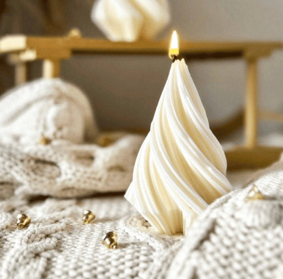 Spiral Pine Candle
CHRISTMAS COLLECTION