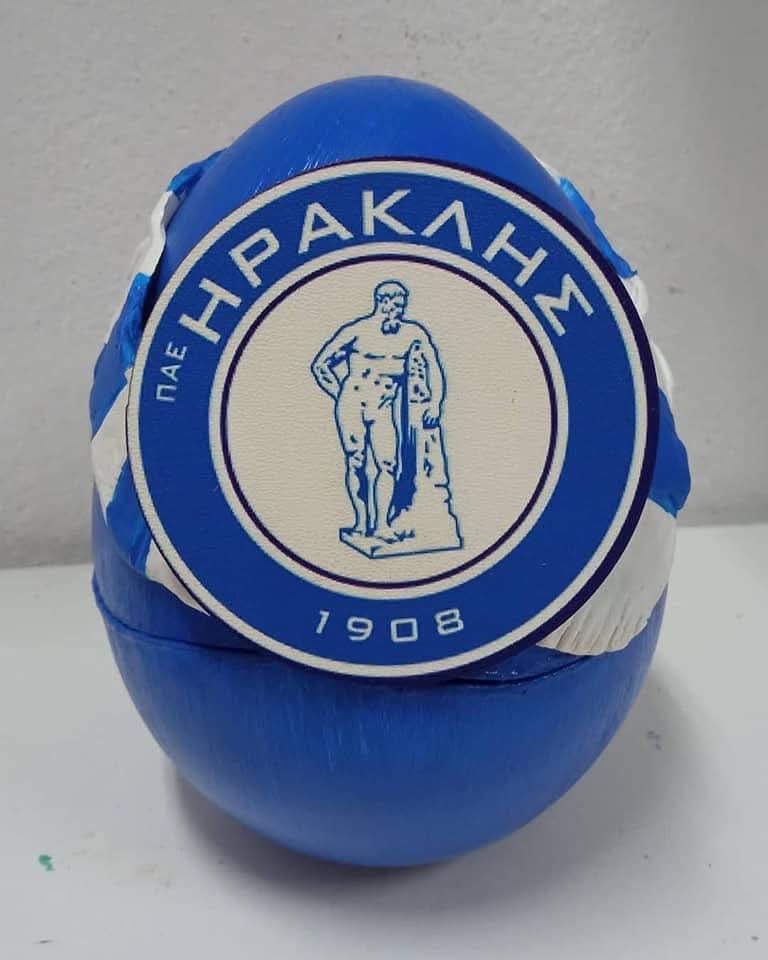 Χειροποίητο πήλινο διακοσμητικό αβγό.Κωδικός Προϊόντος: XR7676