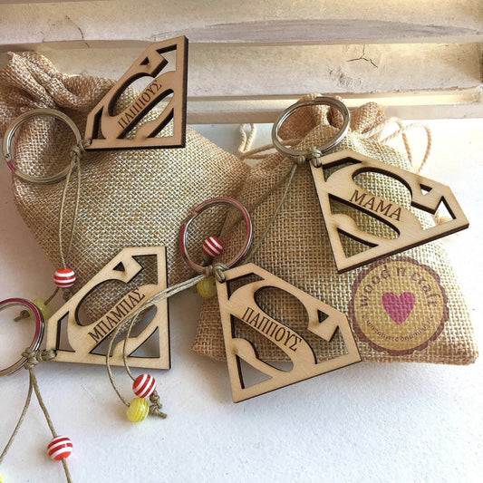 Wooden keychain - Superman