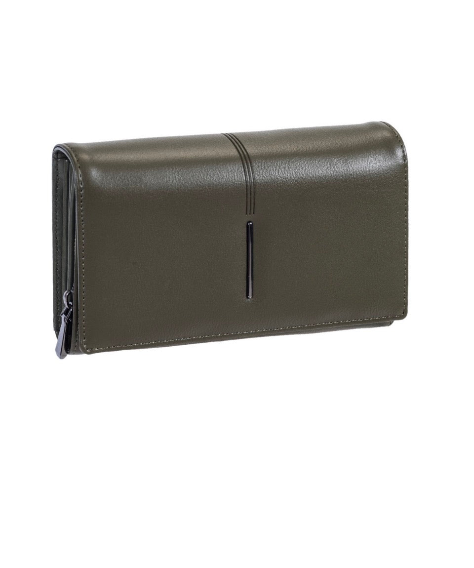 Πορτοφόλι γυναικείο με μεταλλική λεπτομέρεια