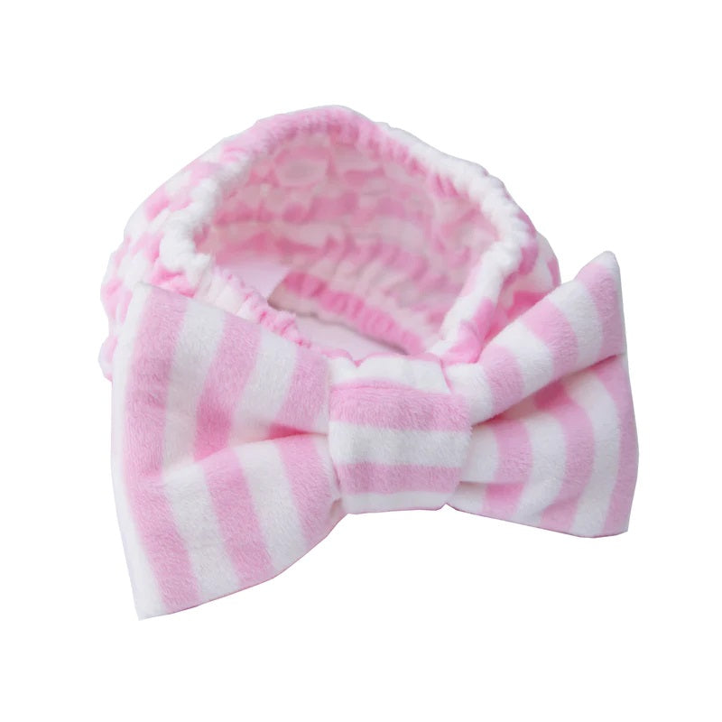 Ροζ Spa Gift Set με headband, Shower Cap, σφουγγάρι και πανάκια ντεμακιγιάζ - By Upper Canada